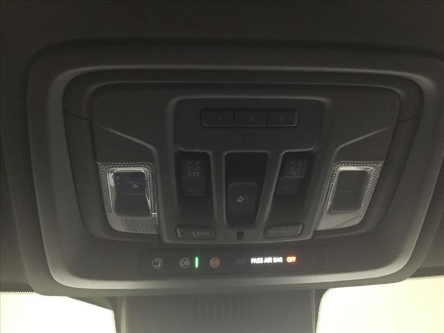 2022 Chevrolet Silverado 1500 High Country photo 15