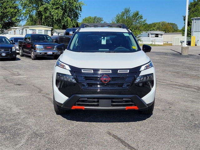 2026 Nissan Rogue SV photo 7