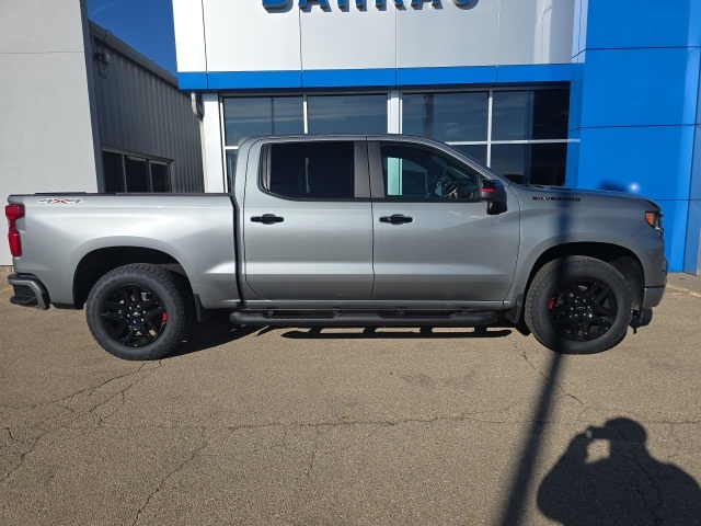 2026 Chevrolet Silverado 1500 RST photo 2