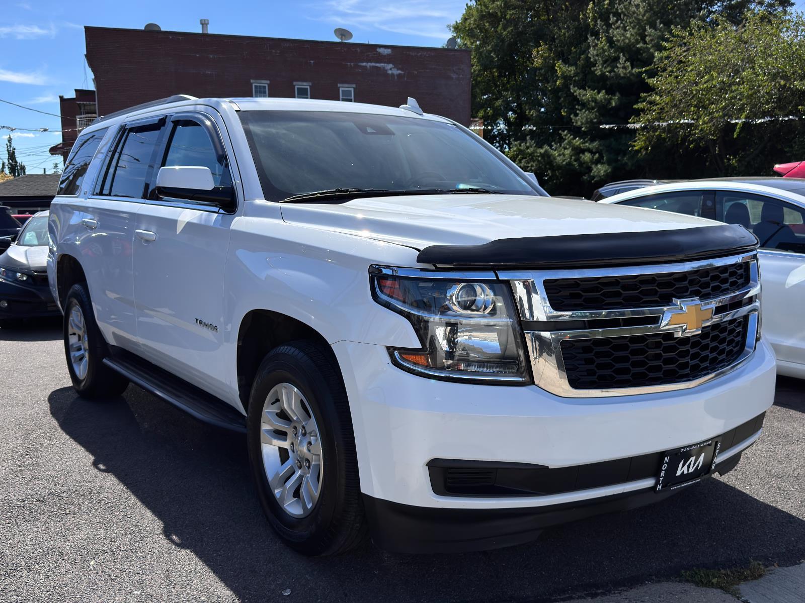 2019 Chevrolet Tahoe LT photo 3