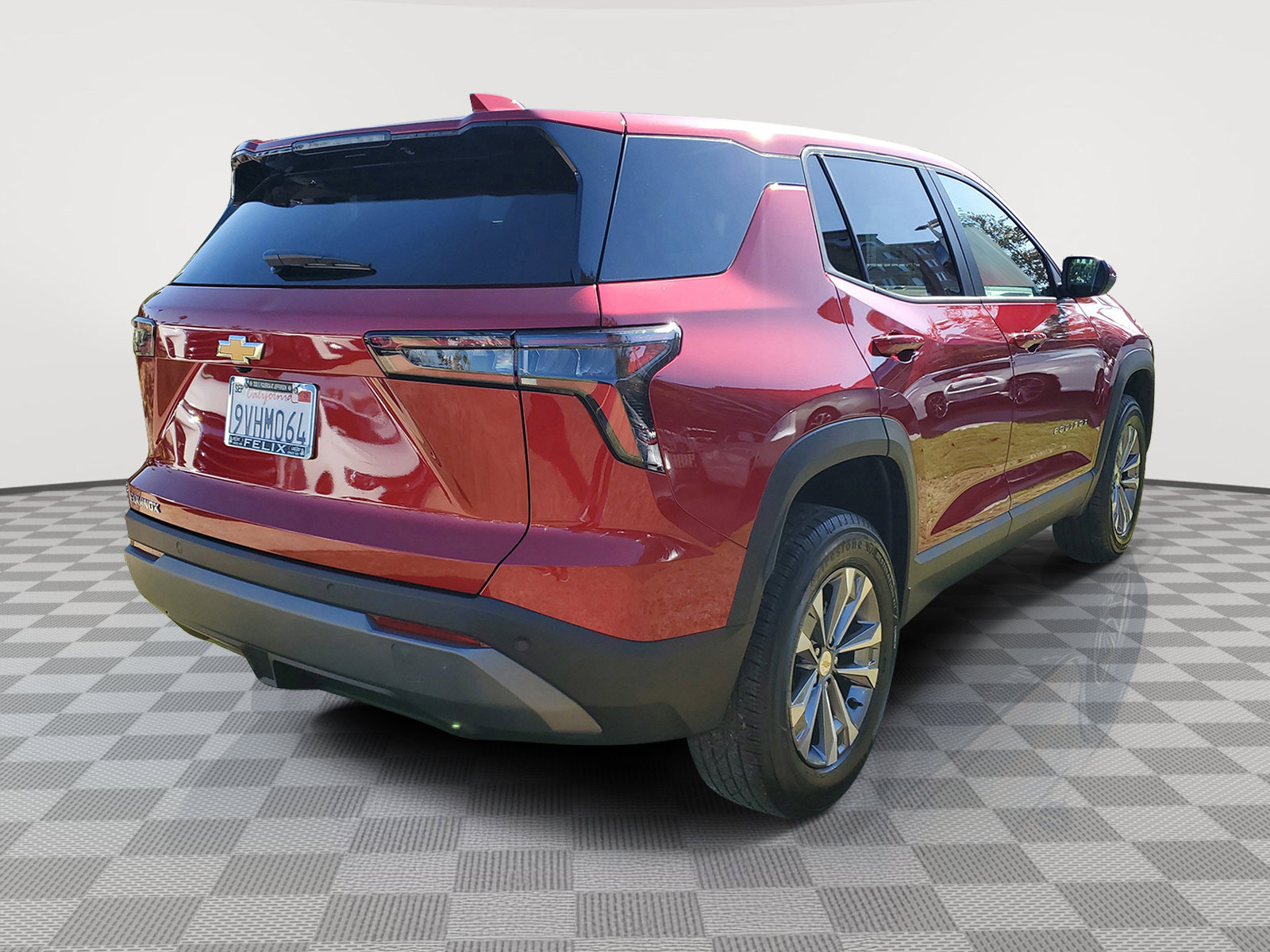 2025 Chevrolet Equinox LT photo 3