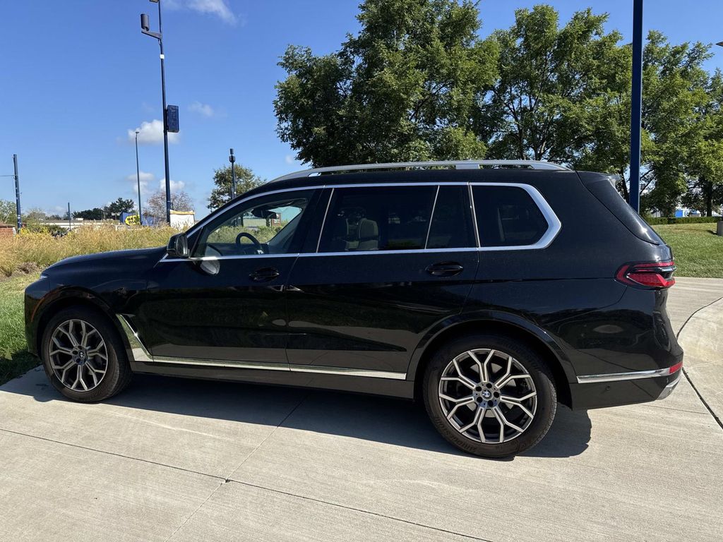 2023 Bmw X7 xDrive40i photo 3