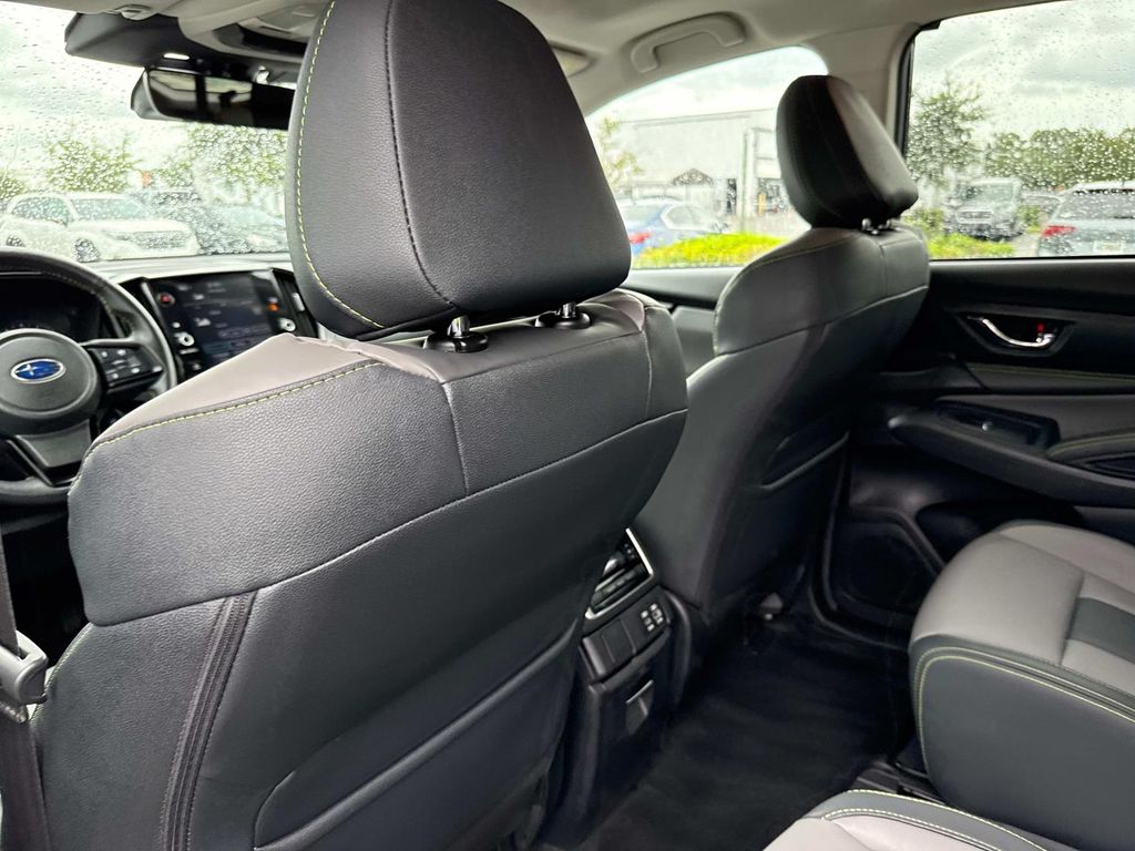2024 Subaru Ascent Onyx Edition photo 11