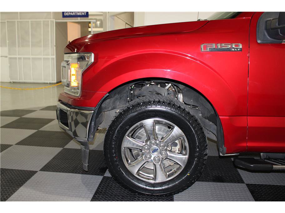 2019 Ford F-150 XLT photo 8