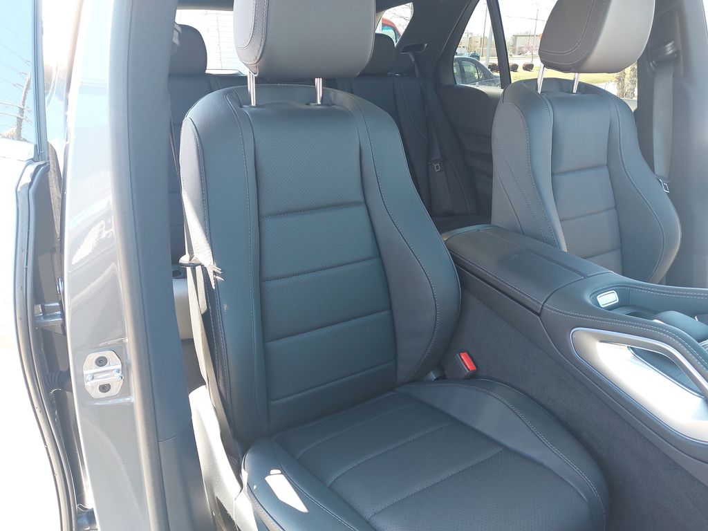 2025 Mercedes Benz GLE 350 4MATIC photo 10