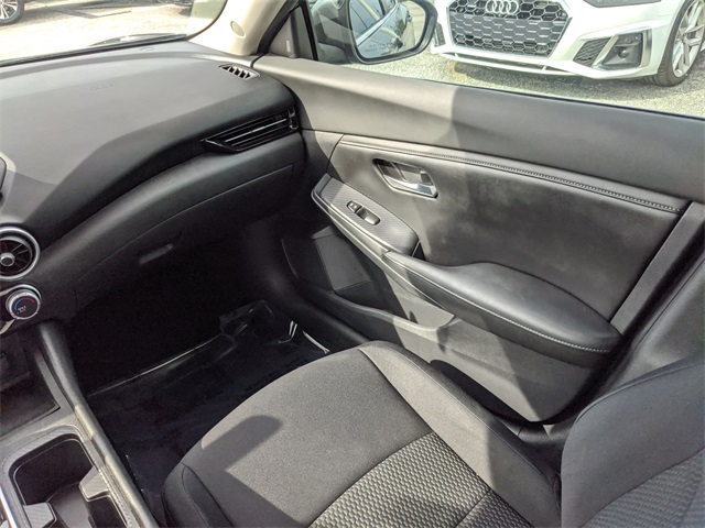 2020 Nissan Sentra S photo 9