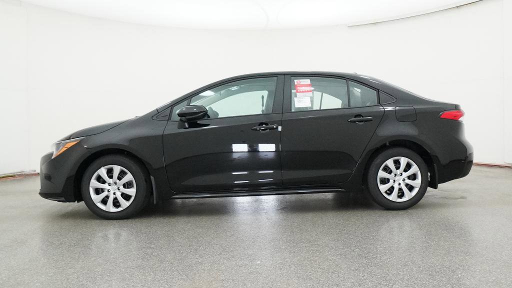 2026 Toyota Corolla LE photo 10