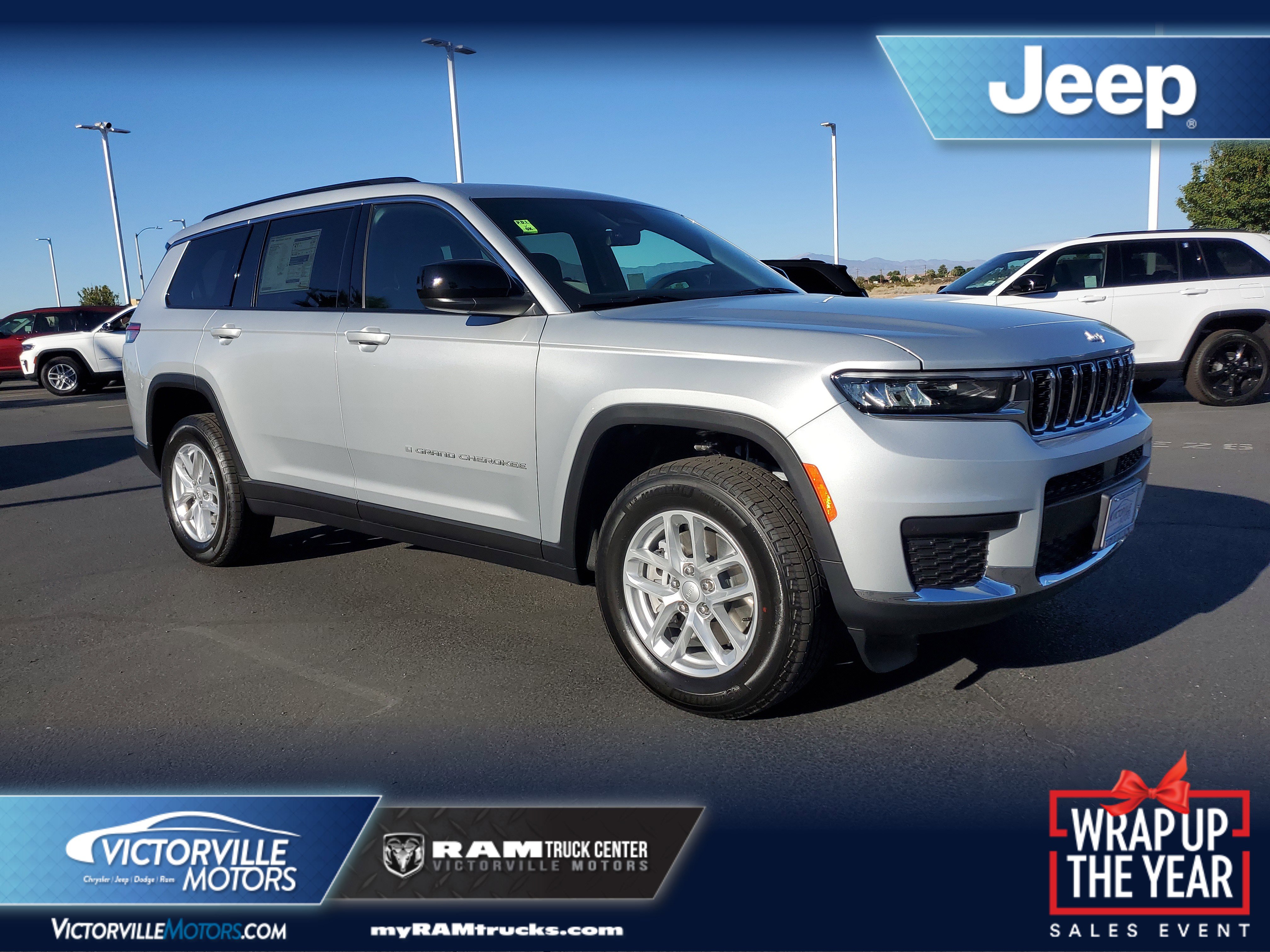 2025 Jeep Grand Cherokee L Laredo's photo