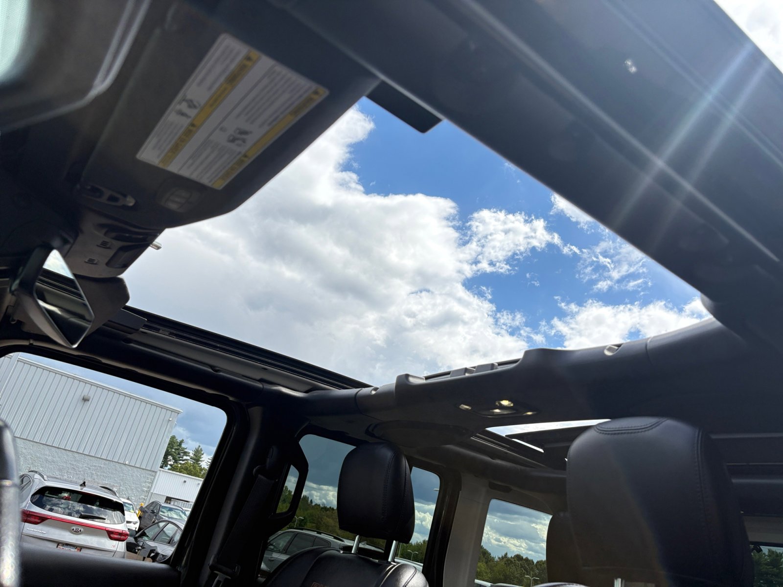 2021 Jeep Wrangler Unlimited Rubicon 392 photo 26
