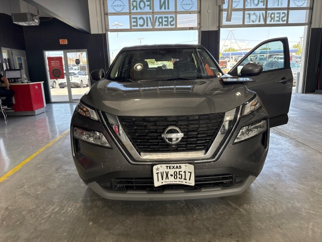 Used 2023 GUN METALL Nissan SV image 10