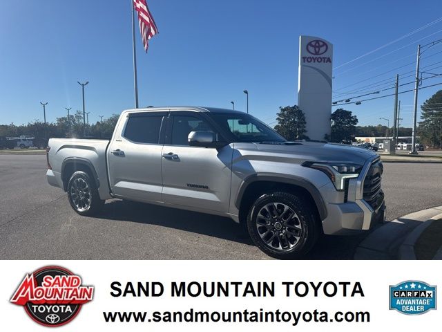 2022 Toyota Tundra Limited's photo