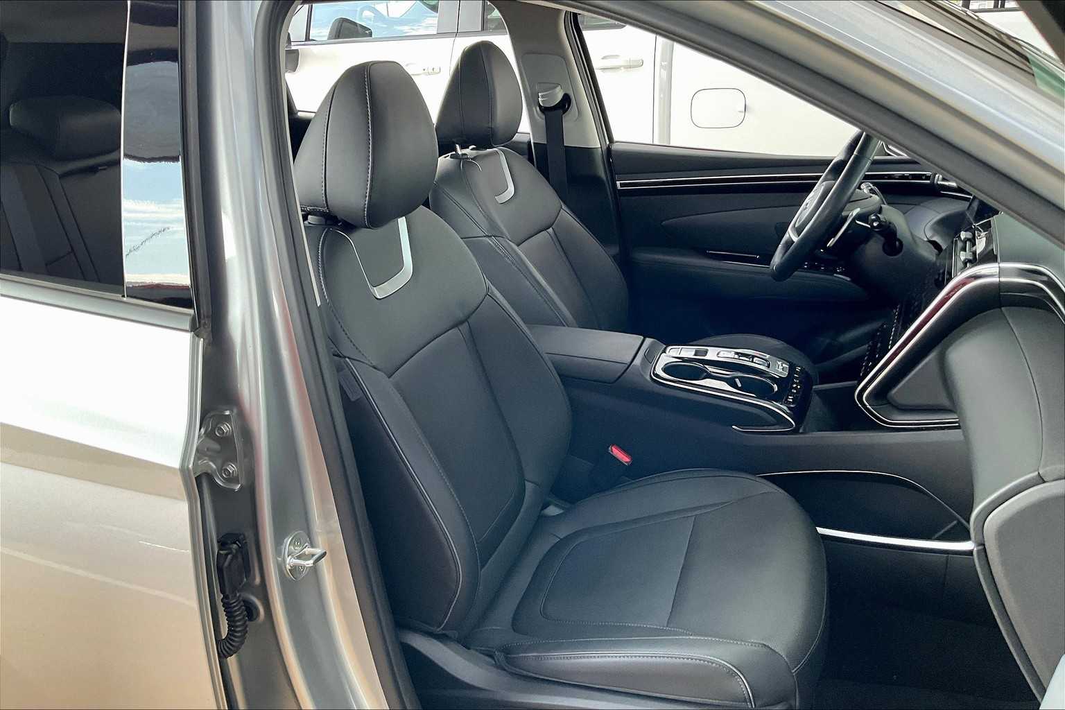 2023 Hyundai Tucson Limited photo 5