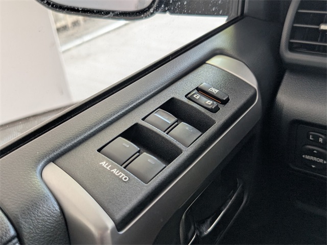 2022 Toyota 4Runner SR5 photo 28