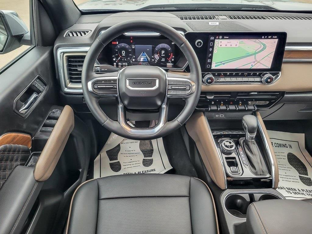 2024 GMC CANYON - Image 12