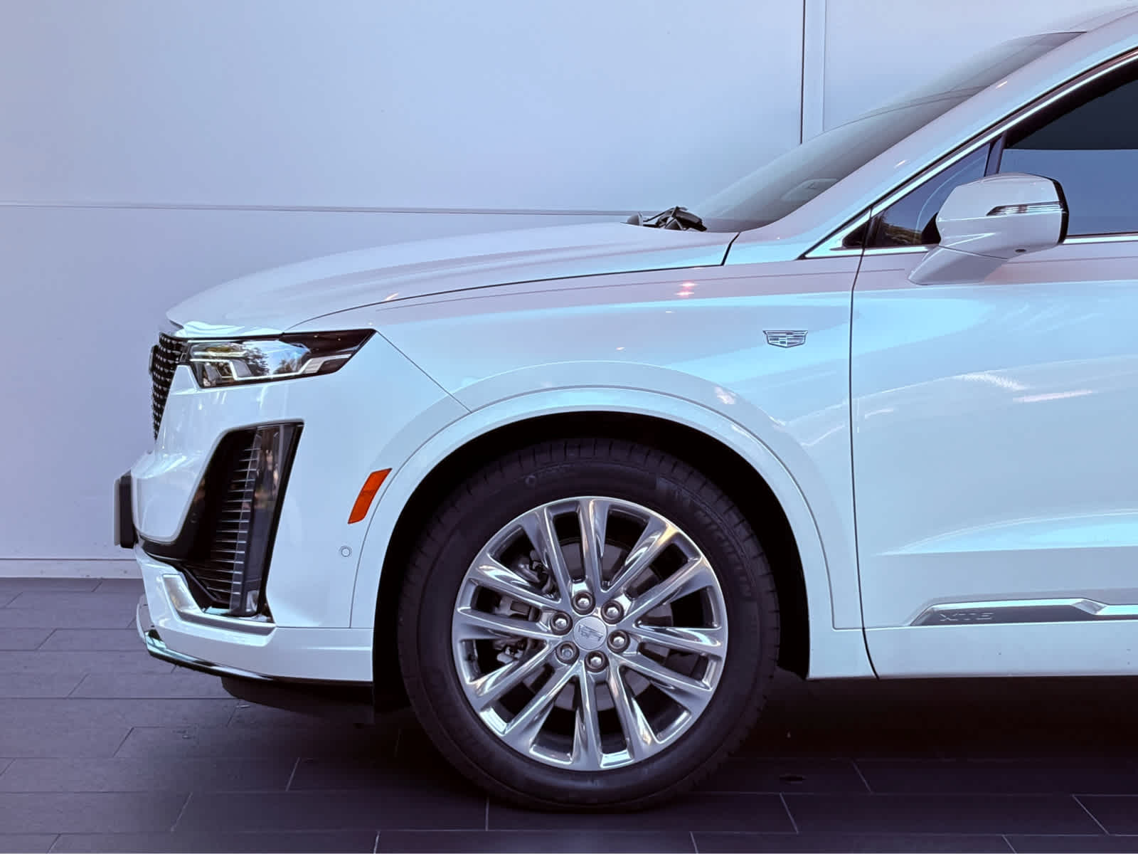 2023 Cadillac XT6 Premium Luxury photo 7