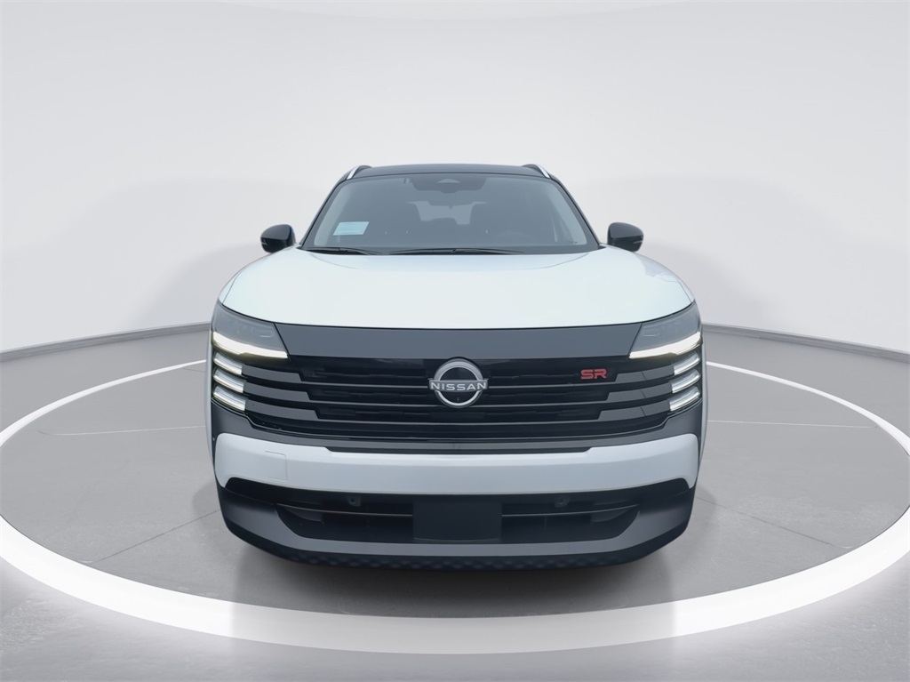 2025 Nissan Kicks SR photo 3