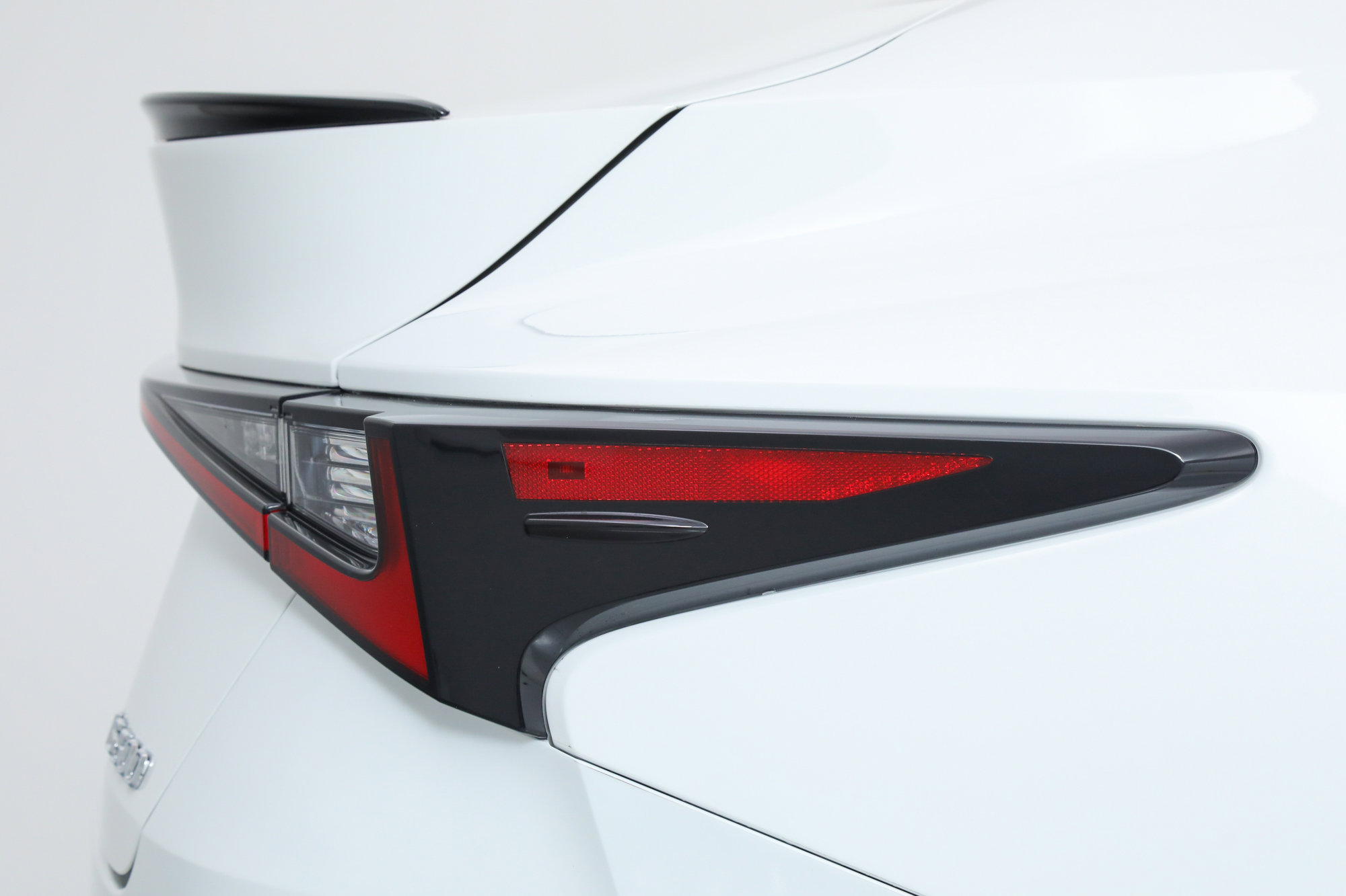 2024 Lexus IS 500 F SPORT Performance photo 15