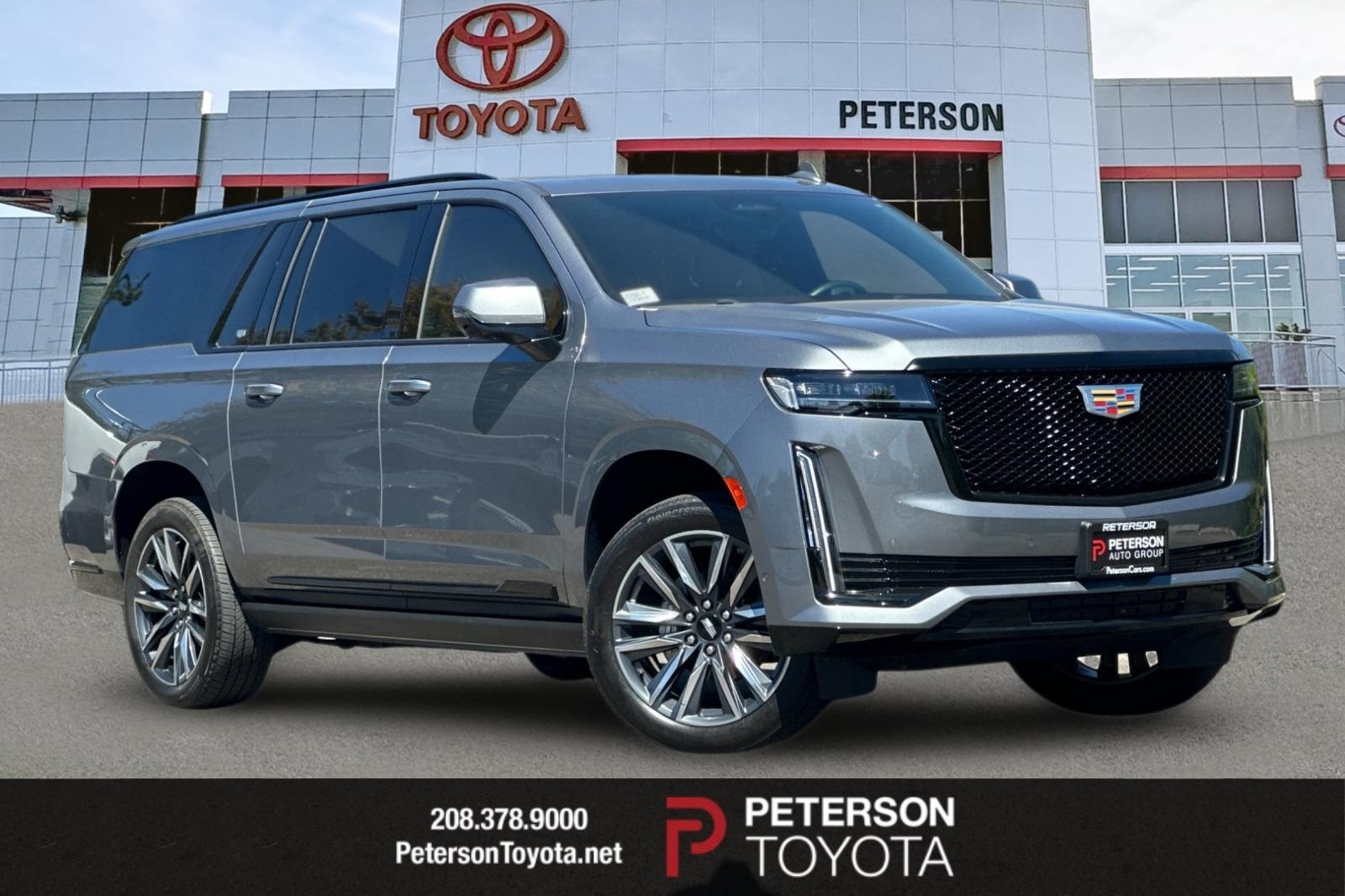 2022 Cadillac Escalade ESV Sport's photo