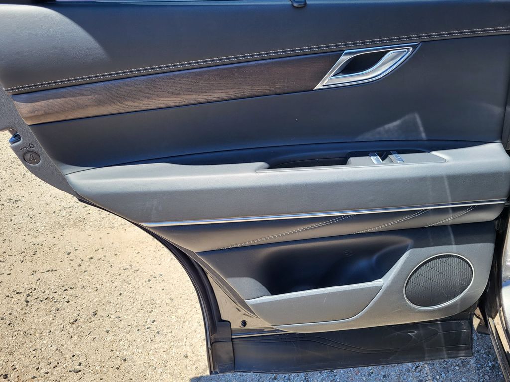 2024 Genesis GV80 2.5T photo 8