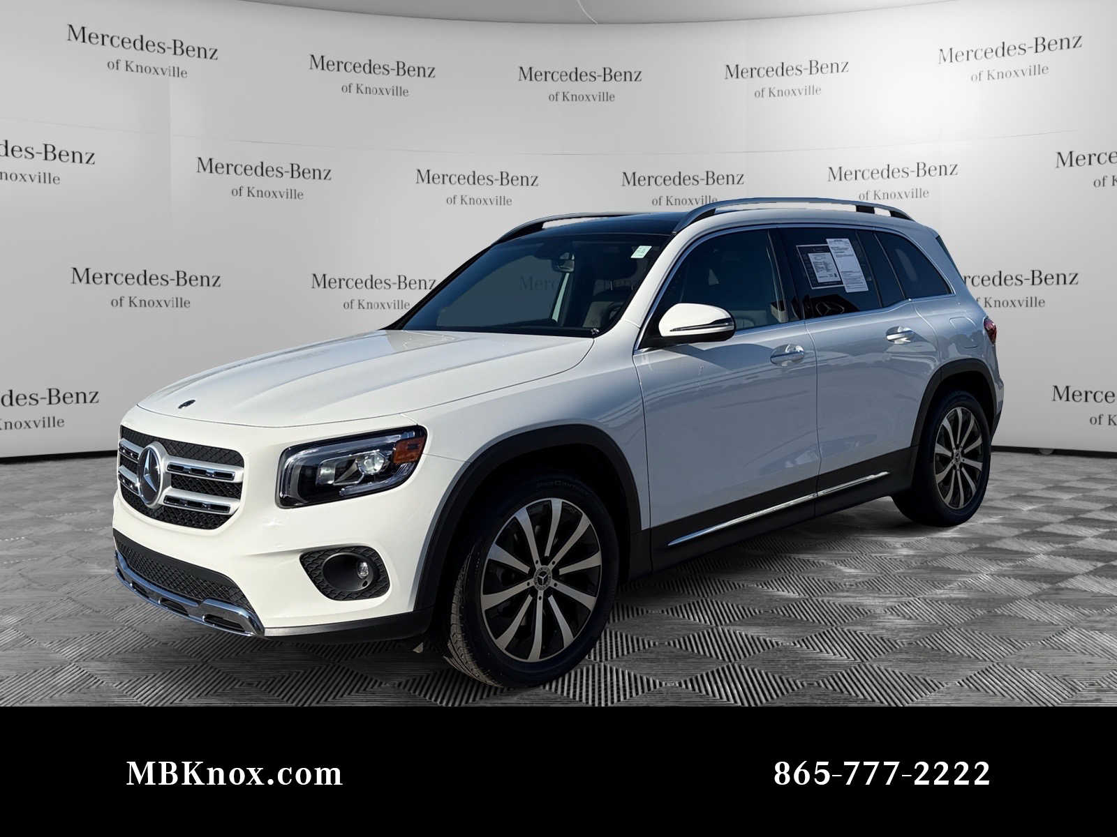 2022 Mercedes-Benz GLB Base's photo