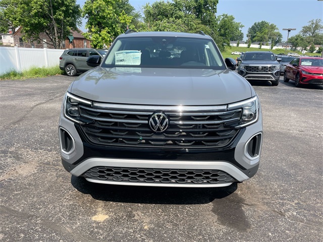 2025 Volkswagen Atlas Peak Edition SE photo 26