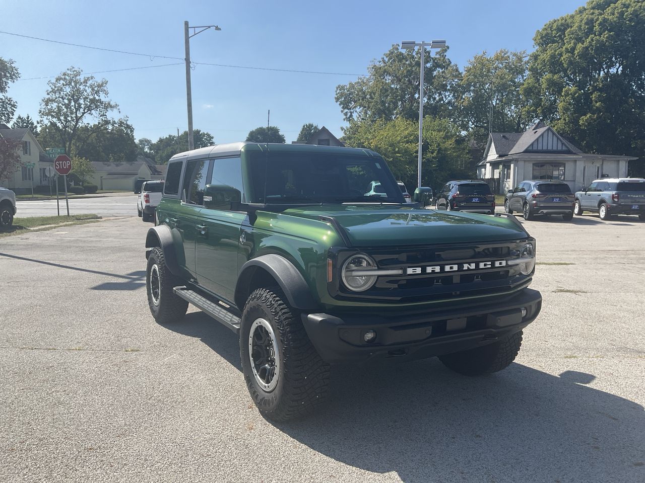 2023 Ford Bronco 4-Door Outer Banks's photo
