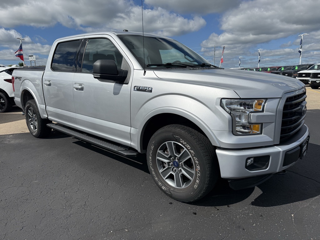 2016 Ford F-150 XLT photo 2