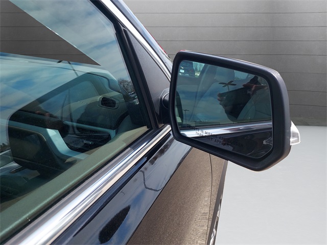 2023 Gmc Acadia SLT photo 23