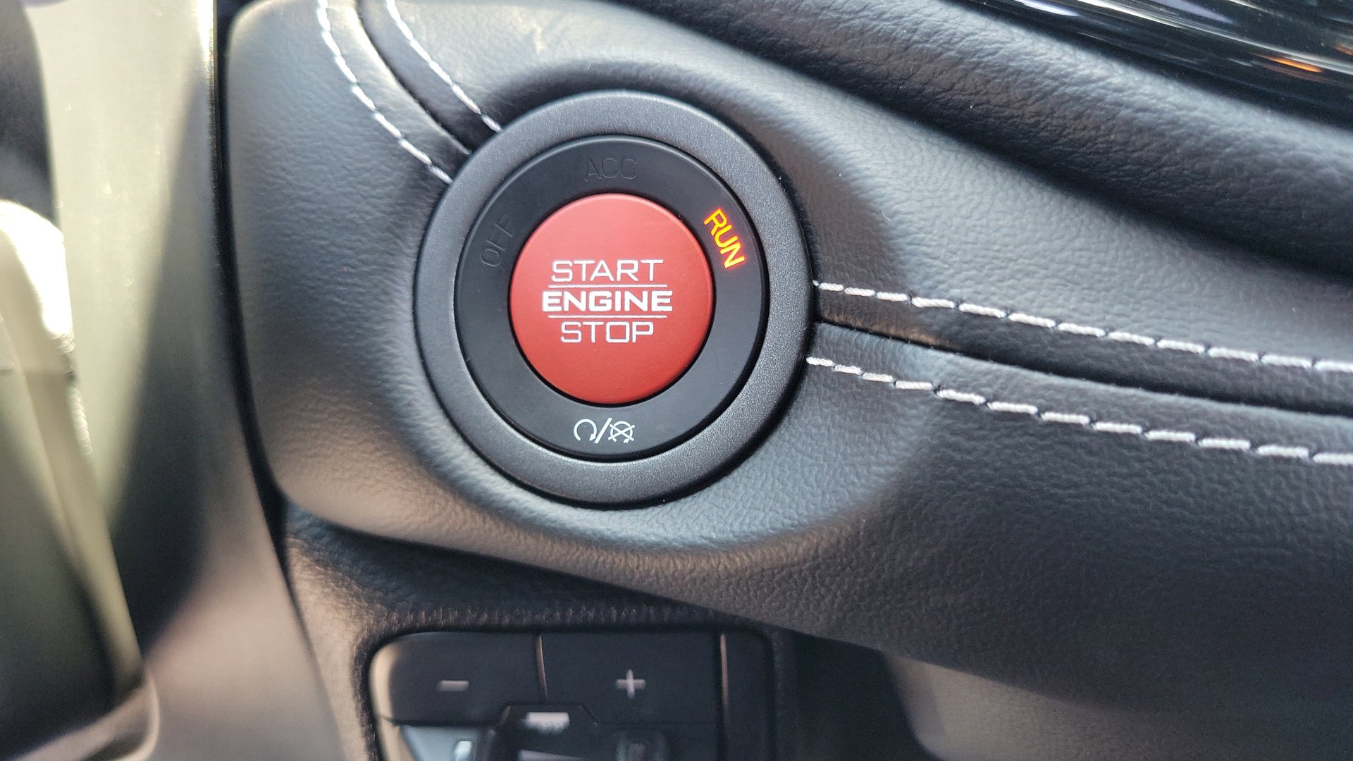 Used 2021 Destroyer Gray Clearcoat Dodge SRT Hellcat image 31