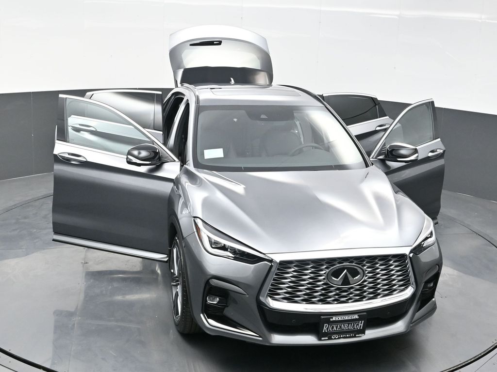 2025 Infiniti QX55 Essential photo 41