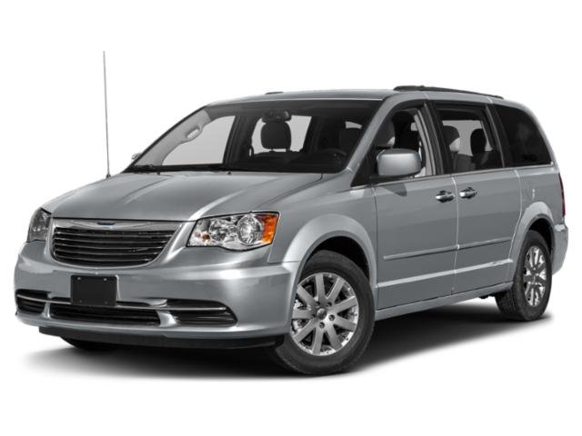 2015 Chrysler Town & Country Touring's photo
