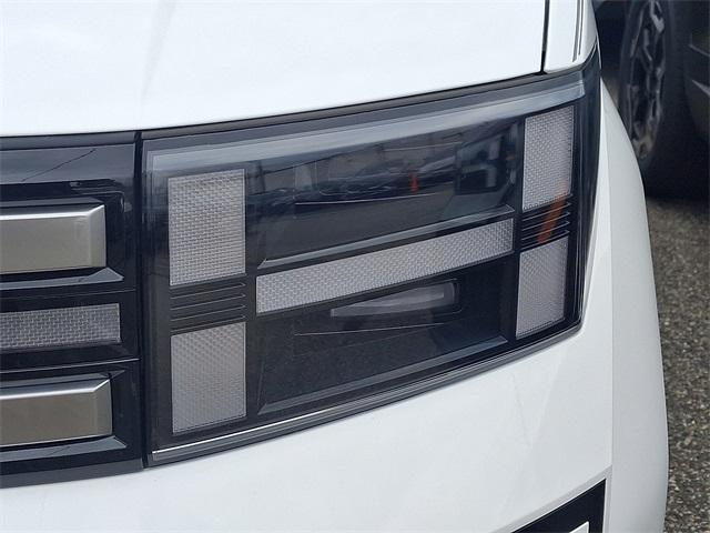 2026 Hyundai Santa Fe SEL photo 4