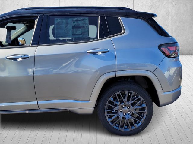 2024 Jeep Compass Limited photo 4