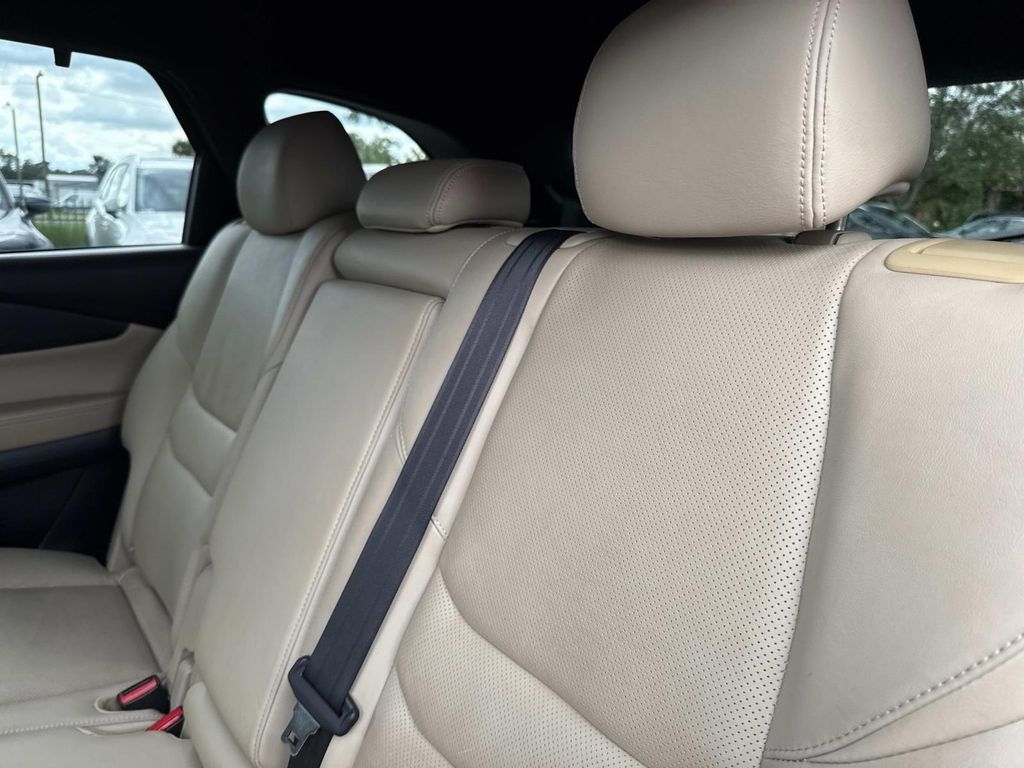 2019 Mazda CX-9 Grand Touring photo 12