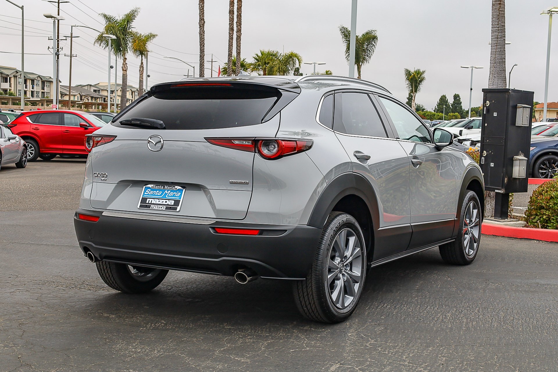 2025 Mazda CX-30 2.5 S Premium photo 4