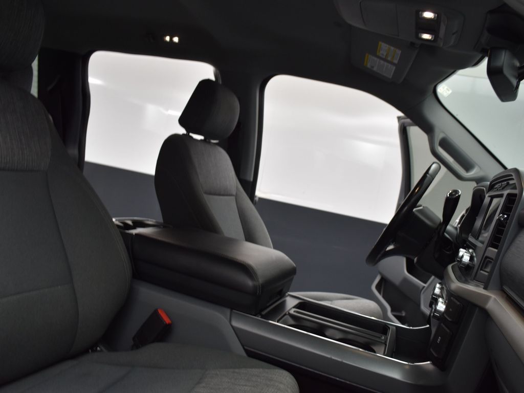 2021 Ford F-150 XLT photo 23