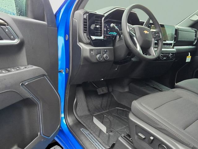 2026 Chevrolet Silverado 1500 LT photo 10