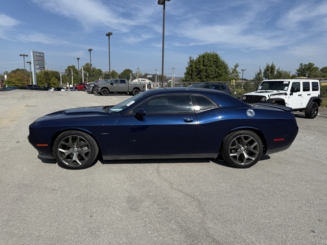 2015 Dodge Challenger SXT Plus photo 9