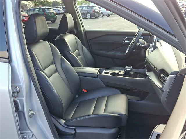 2021 Nissan Rogue SV AWD photo 18