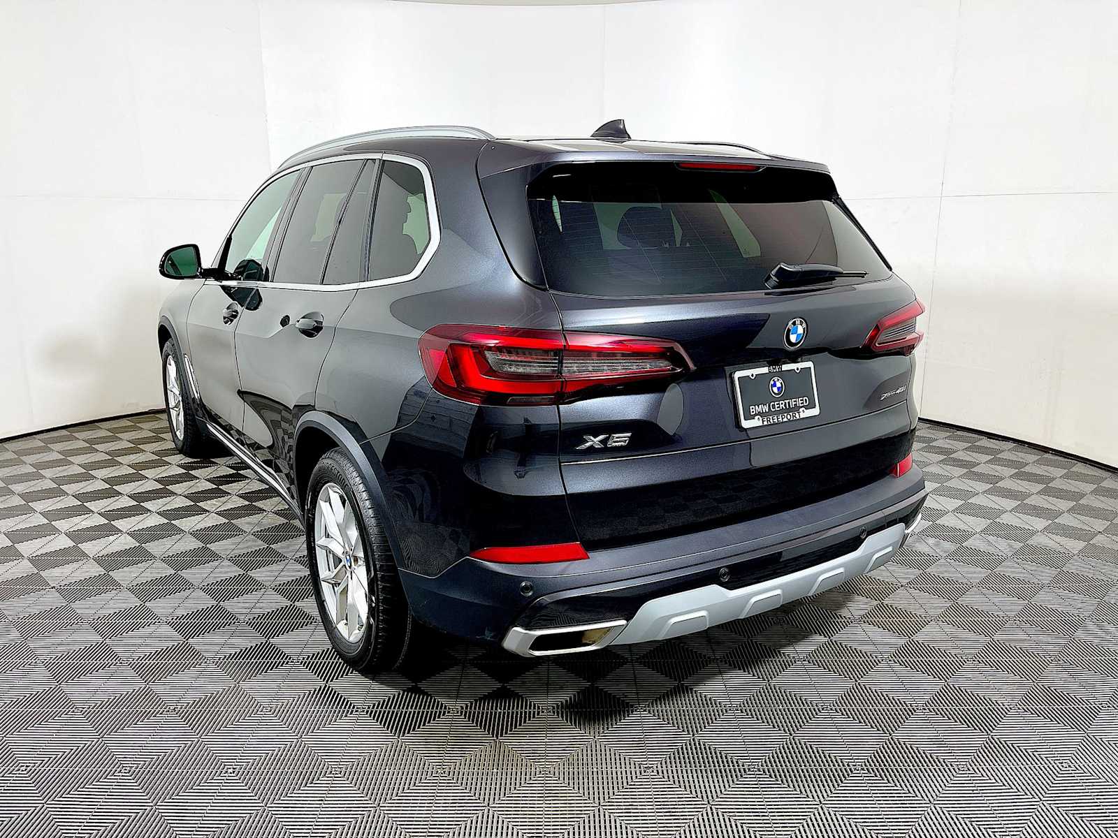 2023 Bmw X5 xDrive40i photo 3