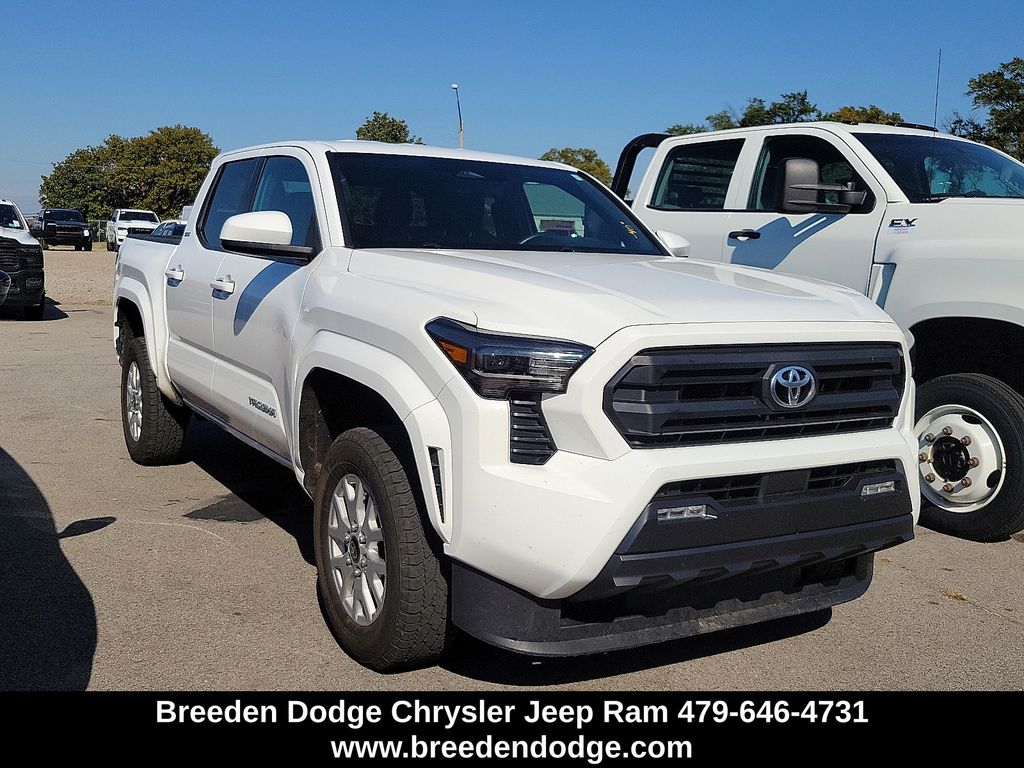 2024 Toyota Tacoma SR5's photo