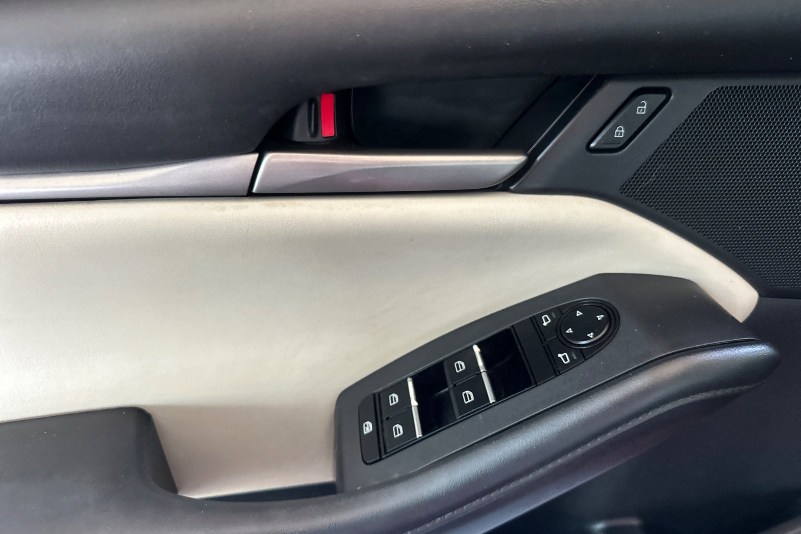 2020 Mazda Mazda3 Sedan Select photo 10
