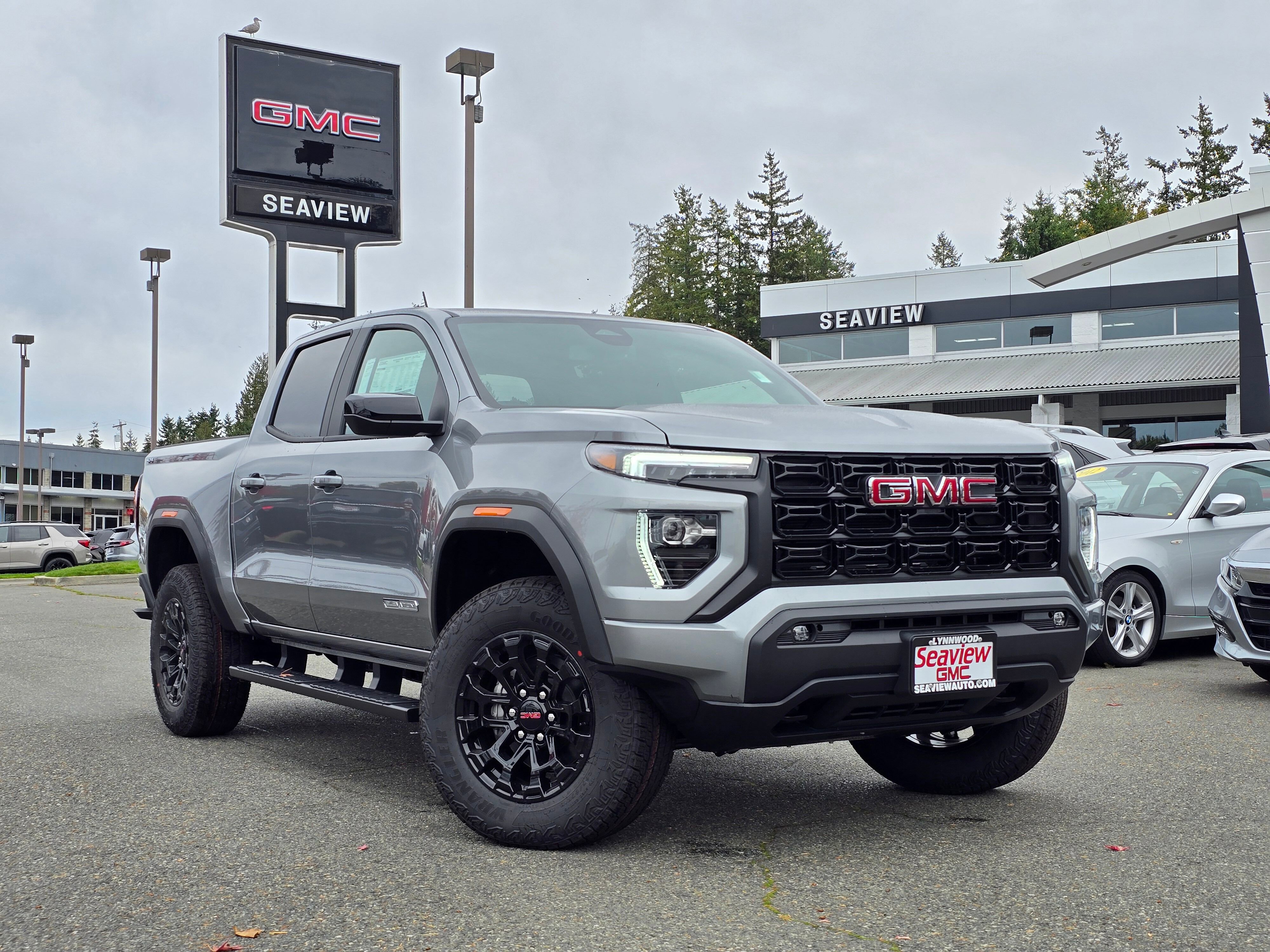 2026 GMC Canyon Elevation's photo