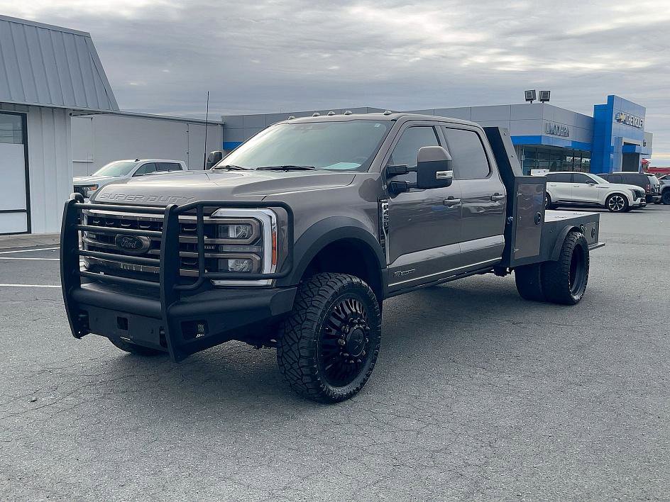 2023 Ford F-450 Super Duty Chassis Cab