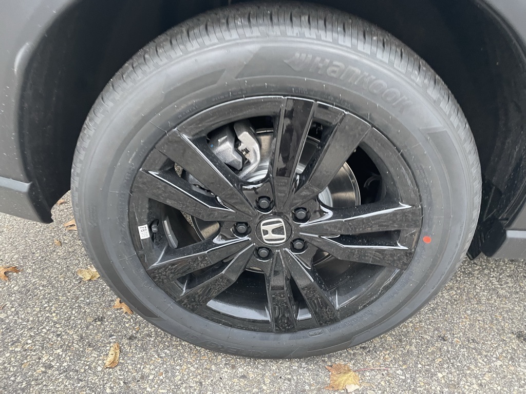 2026 Honda HR-V Sport photo 4