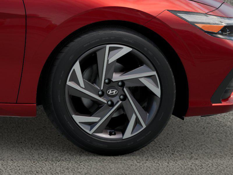 2025 Hyundai Elantra SEL Sport photo 8