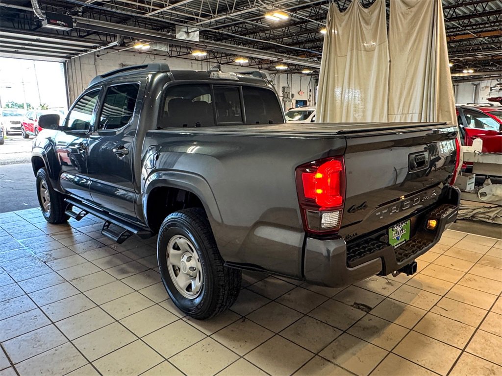 2022 Toyota Tacoma SR V6 photo 8