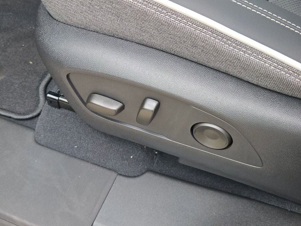 2026 Gmc Sierra Elevation photo 26