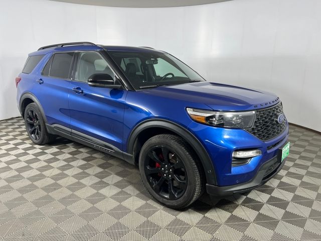 2021 Ford Explorer ST's photo