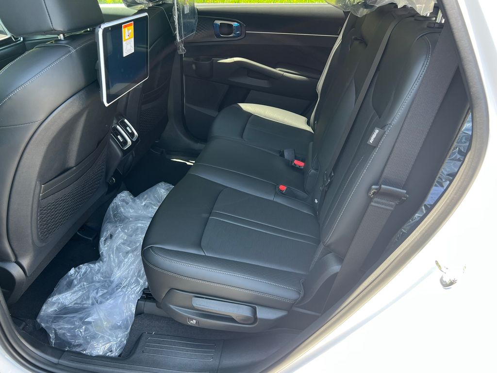 2025 Kia Sorento S photo 20